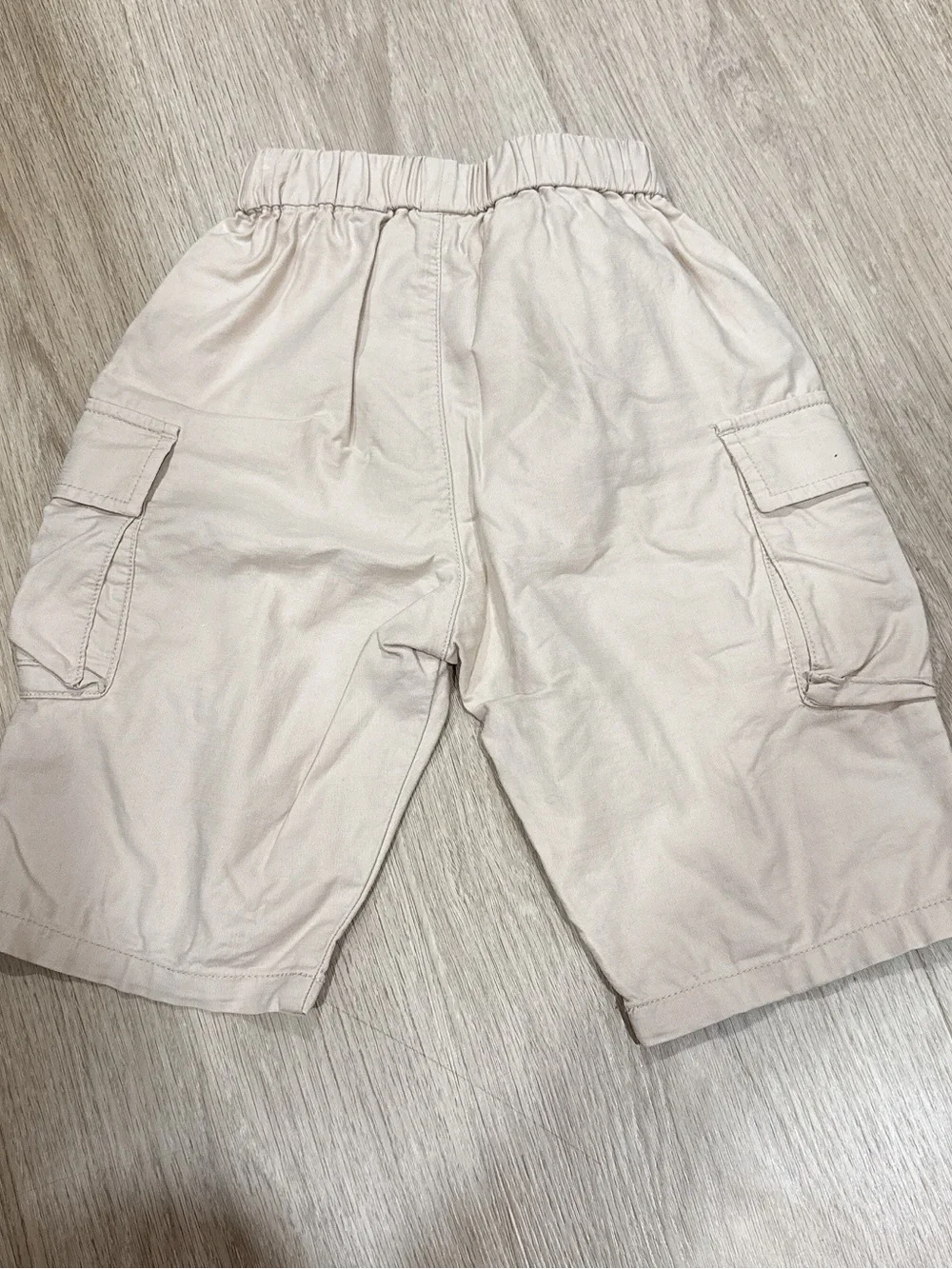 N/A comfortable beige